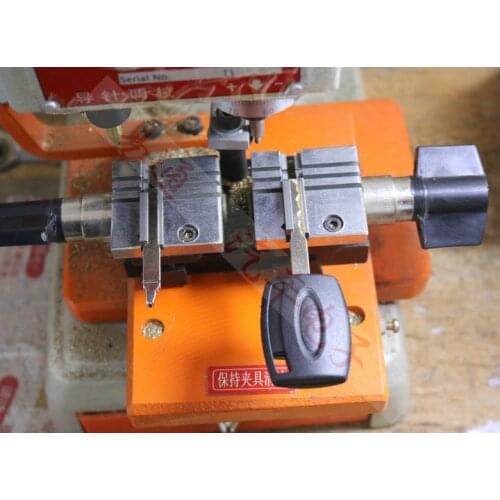 HU101 Ford Focus Keys Key Cutting Duplicating Copy Machine Fixture Clamps Chuck Accessories 2 pcs/lot