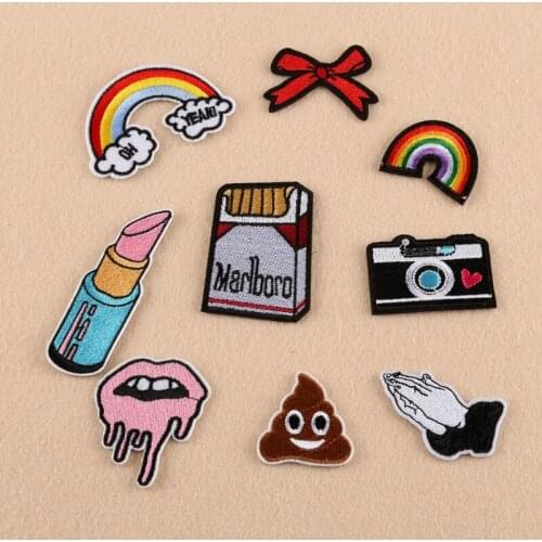 5pcs/lot Lovely Cartoon embroidery patches on patches clothes stickers DIY embroidered patches for clothes decoration