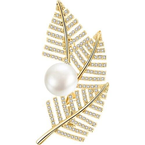 Classic Fashion Noble Copper Brooch Pin Three Leaves Pearl Temperament Copper Zircon Brooch Pin High Quality Jewelry Accessories