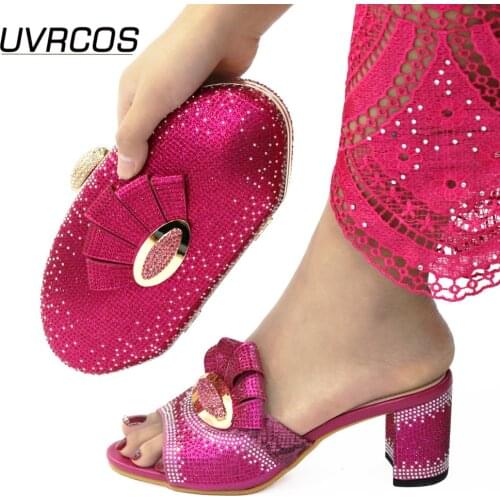 Italian Design Nigerian Fashion Ladies Shoes and Bag Set With Banquet Style Decoration in Roes Red Color for Party Wedding