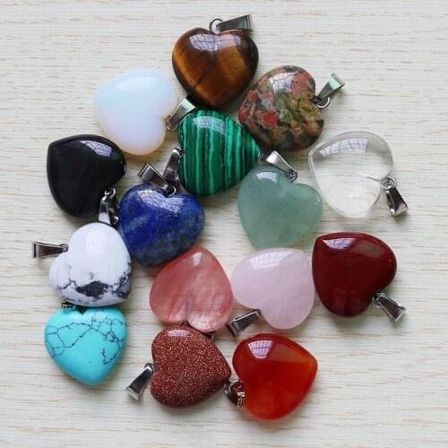 Natural Stone Quartz Heart Pendants 25Pcs Mixed Color Trendy Accessories 20mm Assorted Charms For Jewelry Necklace Making