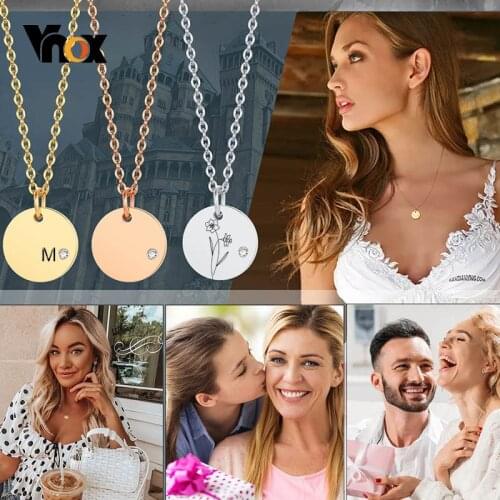 Vnox Customize Coin Necklace for Women, Small Circle Plate Pendant with AAA CZ Stone, Personalized Mom Wife Anniversary Gift