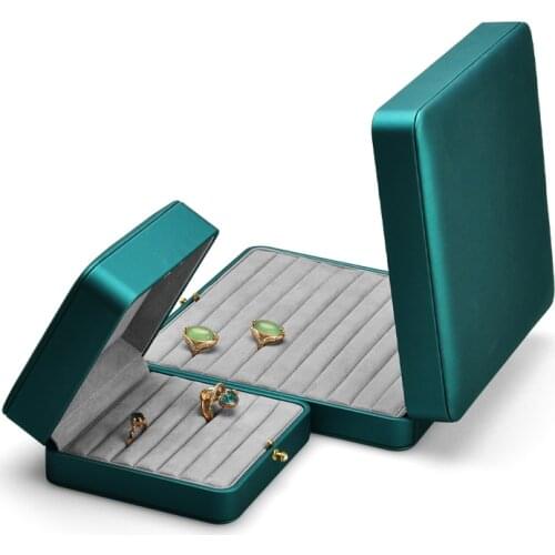 Oirlv Green Jewelry Box Round Snap Button Elastic Terms High-grade PU Leather Jewelry Box Anniversary Birthday Gift