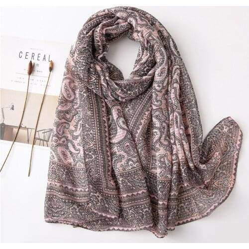 2020 Spain Luxury Fashion Retro Cashew Floral Viscose Shawl Scarf High Quality Wrap Pashmina Stole Bufanda Muslim Hijab Snood