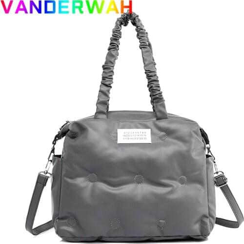 Fashion Soft Leather Underarm Shoulder Bag Luxury Designer Handbags Female Tote Large Capacity Crossbody Bags for Women 2021 Sac