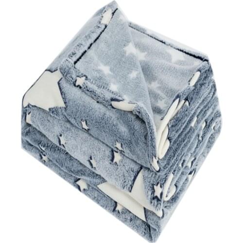 Magic Glow in the Dark Blanket Star Moon Luminous Blanket Super Soft Plush Night Fluorescent Blanket Christmas