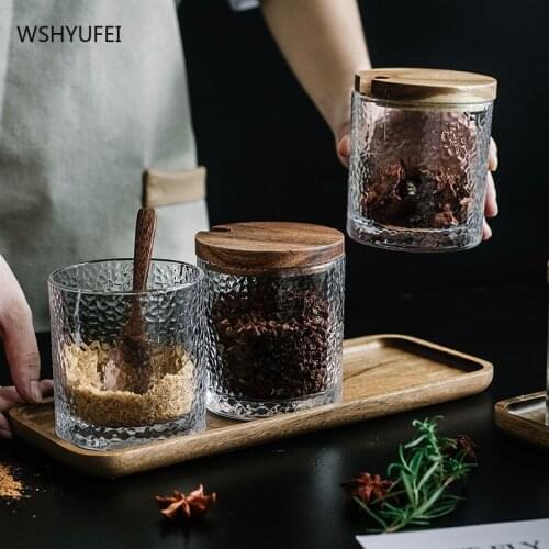 Kitchen supplies Acacia wooden lid Hammer pattern seasoning jar three-piece glass seasoning box salt shaker pepper box