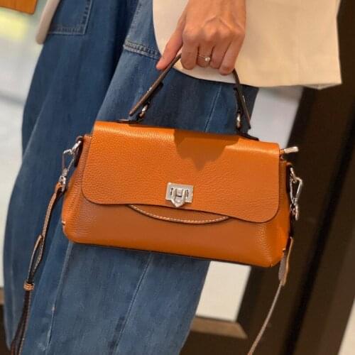 New fashion cross-body bag autumn and winter niche top layer cowhide multi-layer foreign air high sense of leather handbag