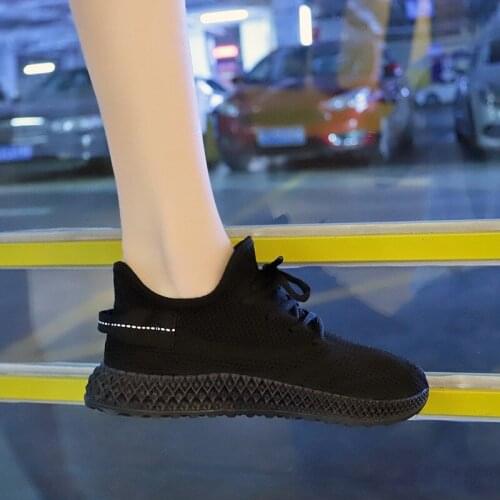 Women Yellow Sneakers Summer Breathable Mesh Women Shoes Casual Fashion Flying Tenis black red Womens Vulcanized Shoes 2021