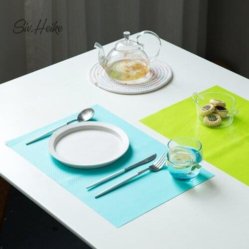 1pc Thick waterproof silicone placemat baking insulation pad desk mat student children non-slip table mat anti-slip mat