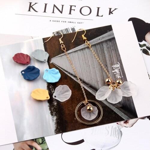 DIY Handmade Jewelry Material Simple Matte Shell Irregular Petals Eardrop Pendant Necklace Earring Charms 10pcs