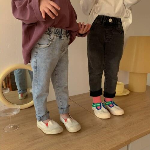 Childrens Jeans Girls Denim Trousers 2021 New Korean Style Boy Baby Korean Elastic Pencil Pants Kids Girls Solid Jeans 2-7Y