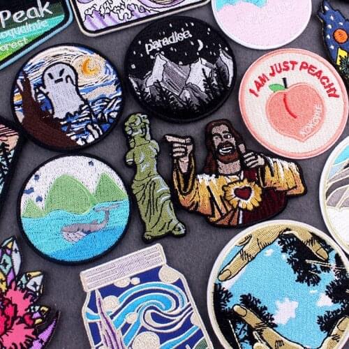 Mountain Embroidered Patches On Clothes DIY Funny Jesus Iron On Patch Van Gogh Thermo Adhesive Patches for Clothing Stickers