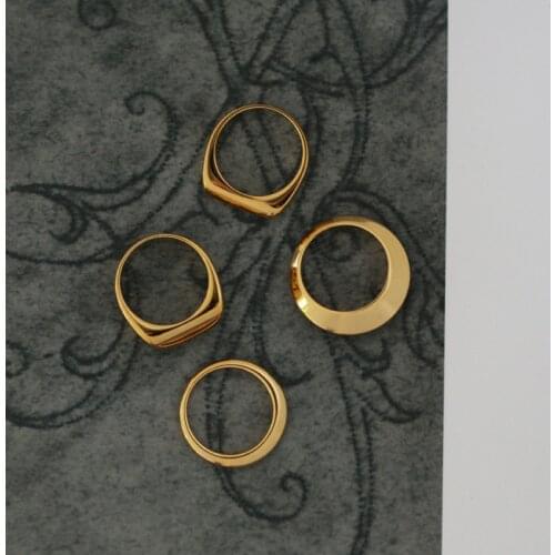 2021 New Minimalist Basic Geometric Circle Stainless Steel Gold Rings for Women Tarnish Free Anti-allergic Gold Finger Ring
