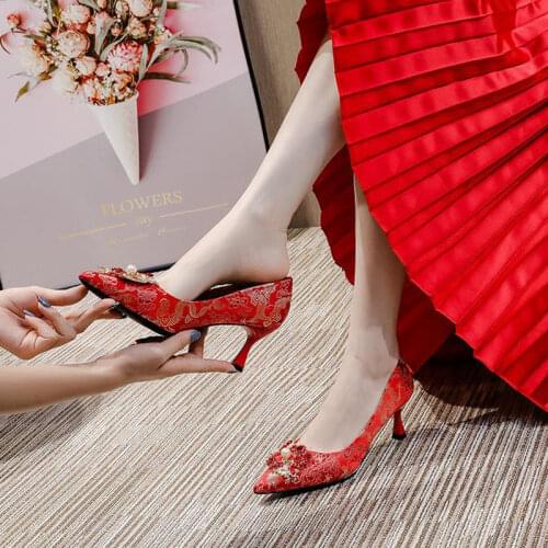 New High Heels Bridal Rhinestone Pointed Toe Silk Red Shoes for Wedding Women