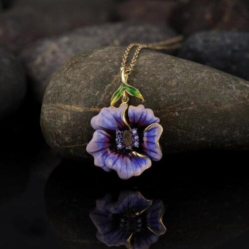 Women Elegant Noble Purple Big Flower Charm Pendant Necklace Handmade Cubic Zirconia Yellow Gold Clavicle Chain Sweater Necklace