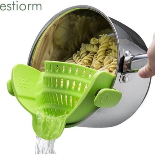 Snap pot strainer/drainer,Soft Silicone Colander, Clip on Pot/Pan/bowl - Fruit Veggies Noodle Pasta strainer,kitchen accessories