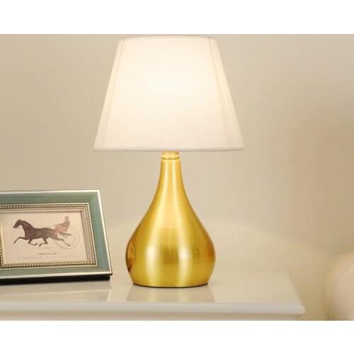 Modern Copper Fabric Table Lamps Creative Minimalist Living Room Bedroom Bedside Desk Lamps American Country Reading Table Lamps