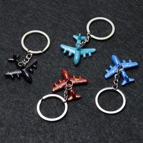 Aviation Model Metal Painted Keychains Airplane Travel Gift Keychain Car Trinkets Men and Women Aircraft Jewelry Key Ring Holder