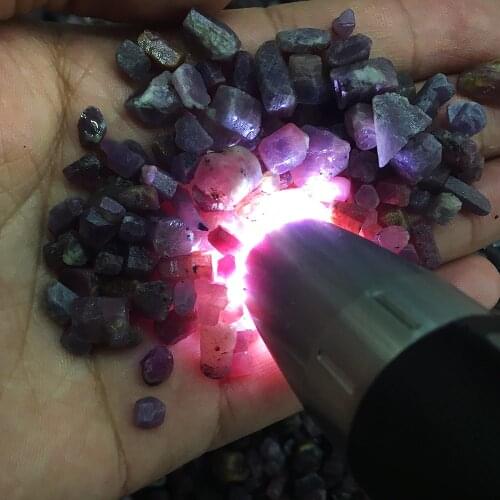 Real Rare Natural Unheated Sapphire Red Corundum Facet Rough Mnerals Specimen Ruby Raw Healing Crystal For Making Jewelry