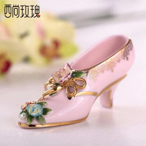 Crystal figurines rose ceramics artware A Cinderella Story of crystal shoes Ornaments decoration Creative gifts fairy