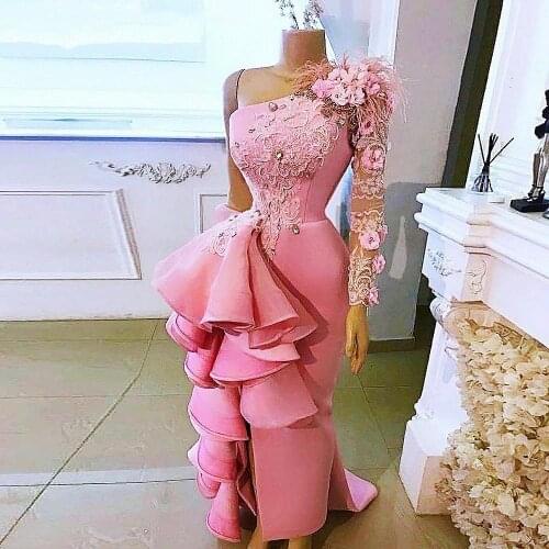 Pink One Shoulder Prom Dresses 2021 Appliques Beads Feathers Lace Long Sleeves Mermaid Evening Party Gowns Side Split African