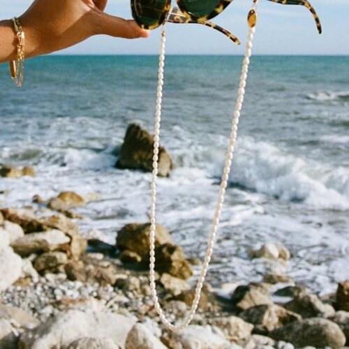 2020 Irregular Freshwater Pearl Eyeglasses Chain Womens Neck Chain Fashion Retro Anti-Skid Rope Eye sunglasses necklace Jewelry