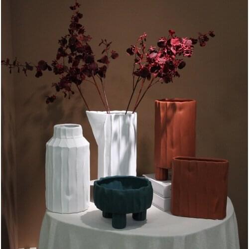 Chaozhou ceramic Nordic matte home decor creative simple ceramic vase modern desktop flower high-grade