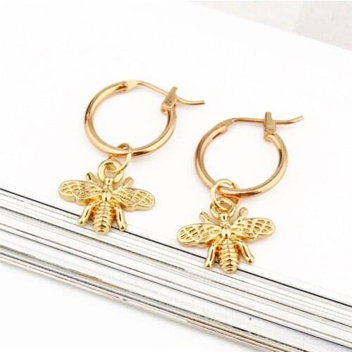 Fashion Cute Bee Hoop Earrings With Pendant Gold Color Lovely Fashion Earrings Jewelry Stereoscopic Insect Earrings Jewelry