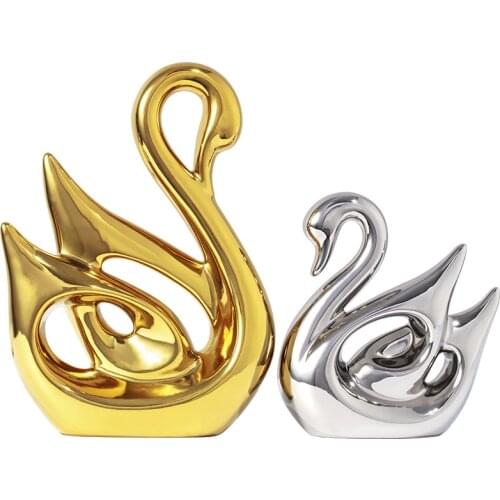 European Swan Fish Deer Ceramic Accessories Home Livingroom Desktop Furnishing Decoration Office Coffee Table Figurines Crafts