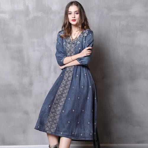 Selling womens spring 2020 new cowboy full-ed dress to restore ancient ways embroidery sleeve dress in 82110