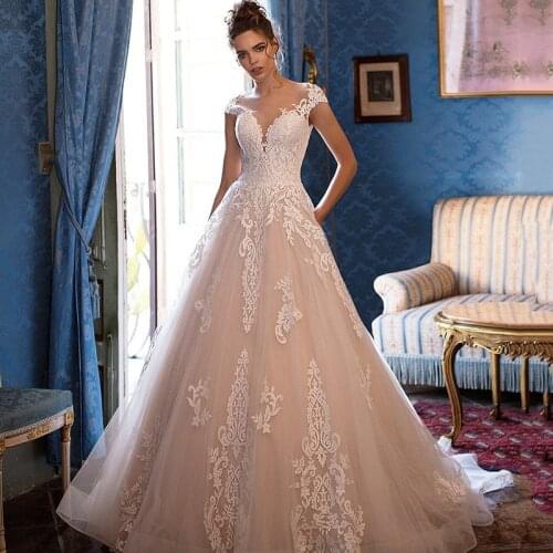 Champagne Elegant Wedding Dresses 2021 Lace Princess Vintage Wedding Gowns Cap Sleeve Church Turkey Bride Dress Couture Backless