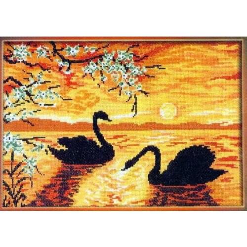 Top Quality lovely classical 18CT 16CT 14CT counted cross stitch kit sunlit swan love, black swan