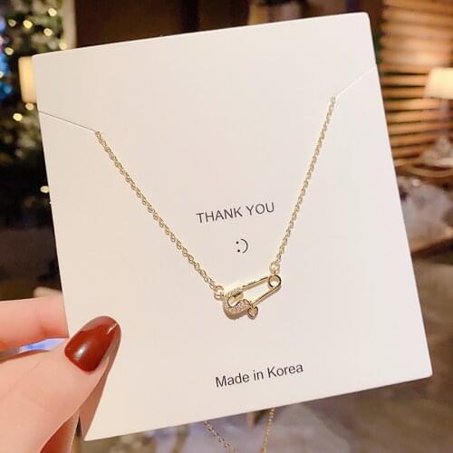 DAVINI Golden Heart Brooch Pendant Necklace Shiny Crystal Clavicle Chain Necklaces Fashion Jewelry For Women Female Gift MG289