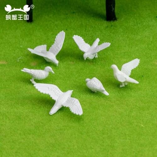 20pcs Small figure Toy plastic Birds white dove 1:25 G 1:75 OO scale railway modeling