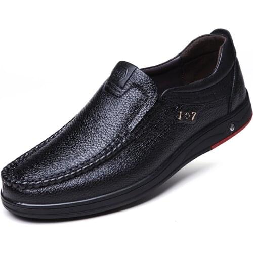 Plus Size 48 Solid Men Casual Leather Shoes Slip On Lazy Single Shoes Man Loafers Business Office Work Shoes For Male 2020