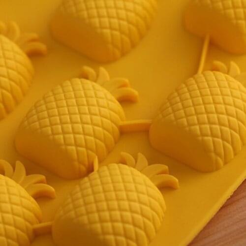 1Pc Silicone Form Pineapple Pattern Ice Cube Mold For Bar Party Drink Jelly Mold Tray Freeze Maker Mould Kitchen Accessories