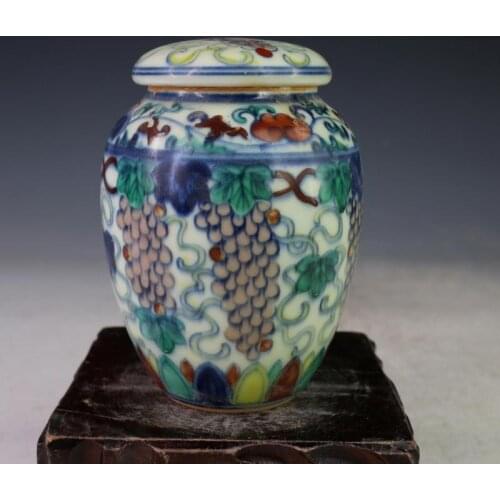 Antique MingDynasty porcelain pot,Colorful grape pattern tea can,hand-painted crafts, home Decoration,collection & adornment