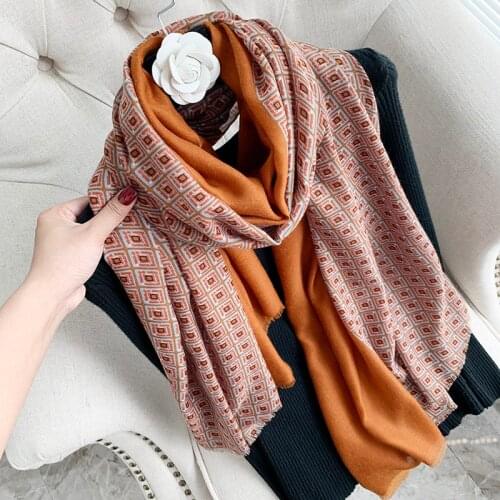 2021 Brand Autumn and Winter Womens Beach Shawl Wool 15% Scarf Ladies Fashion Scarf Headscarf Pashmina Headscarf Silencer