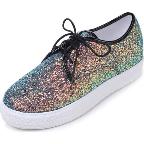 In early spring of 2018 the new fashion sequins size code 30 leisure shoes tide 1229-44 students