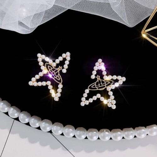 Japanese Korean jewelry sweet inlaid pearl hollow star stud earrings Fashion Pearl Charm Statement Jewelry Wedding Earrings Fema