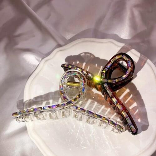 Woman Vintage Hair Claws Hair Accessories Chic Barrettes Hairclips Hairpins Ladies Hairgrip Headwear Girls Ornaments Crab