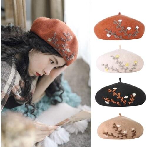 Japanese Style Women Sweet Girls Winter Warm Faux Wool Beret Hat Floral Leaves Embroidery Solid Color Vintage Artist Pai