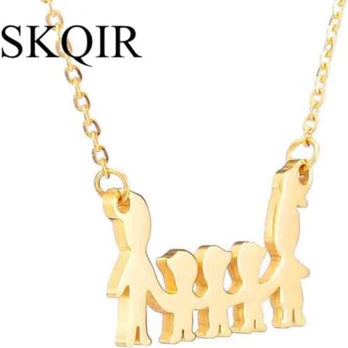 Family Member Dangle Necklace Boys Hand In Hand Parents Pendant Stainless Steel Gold Color Chain Children Jewelry Gift Berloque