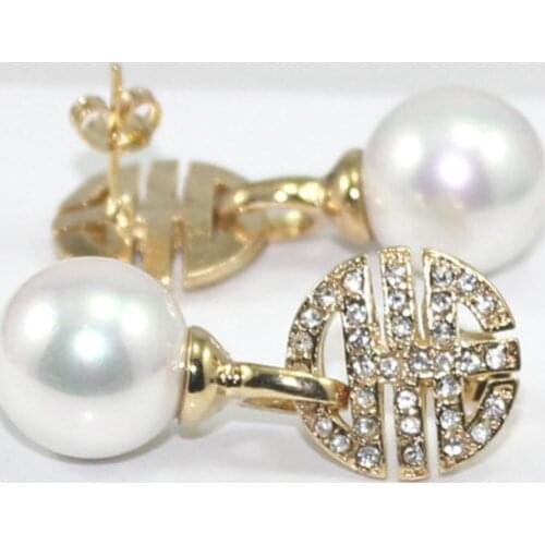 Womens fashion style gold plated white shell pearl earrings