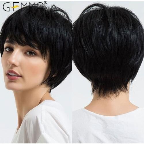 GEMMA Short Straight Black Synthetic Wigs with Bangs Natural Pixie Cut Cosplay Party Wigs for Women Afro High Temperature Fibre