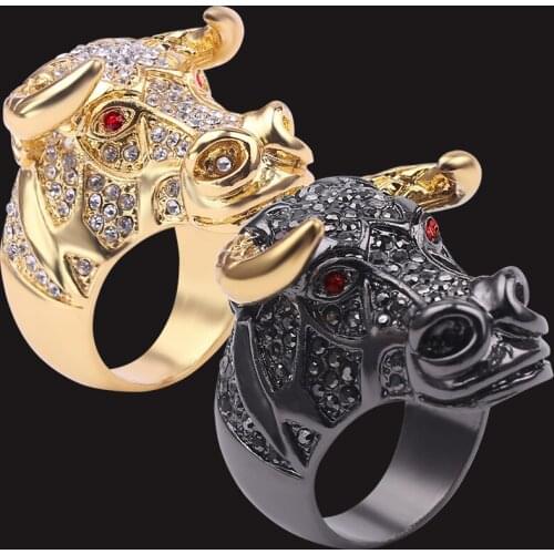 Hot Selling Hip Hop Domineering Mens Bull Head Ring Inlaid Ring Creative Party Accessories Punk Wholesale Men Rings