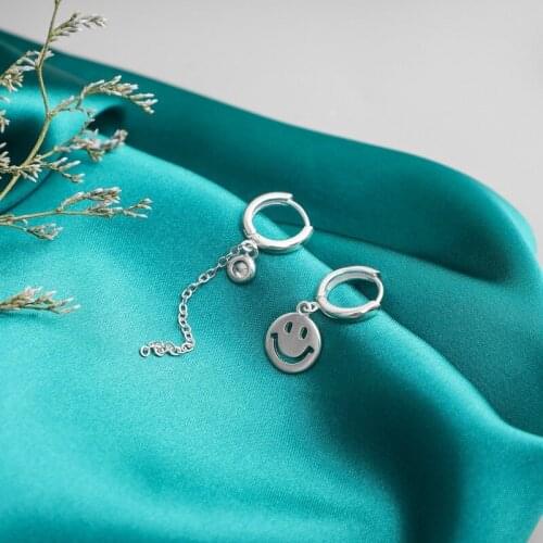 Minar Lovely Metal Smile Face Geometric Dangle Earrings for Women Ladies Asymmetric Tassels Earrings Personality Accessories Hot