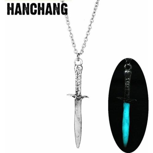 Movie Jewelry The Sting Luminous Sword Necklace Glow In The Dark Weapon Accessories Chain Collier For Women Men Gift