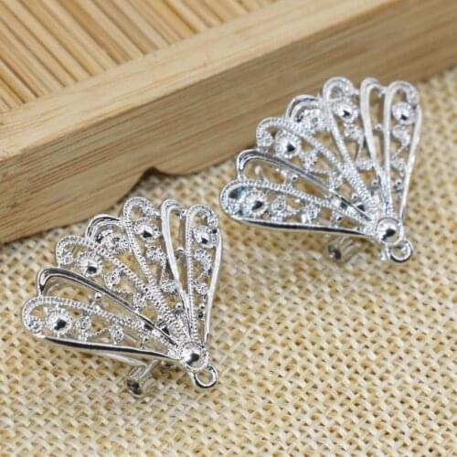 Elegant Ear Stud Fashion Metal Silver-color Earrings for Women Girls Wings Shape Clip Hot Sale Elegant Jewelry 23*30mm B2823
